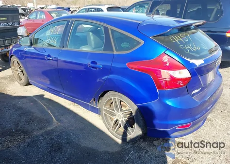 2013 Ford Focus St z USA, uszkodzony, nr VIN 1FADP3L99DL254826